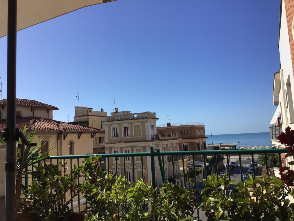 Ostia Bed&Beach Exterior foto